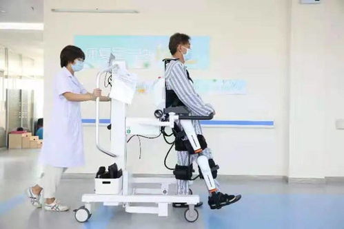 技術(shù)服務(wù)助力患者康復(fù)，重獲站立新希望